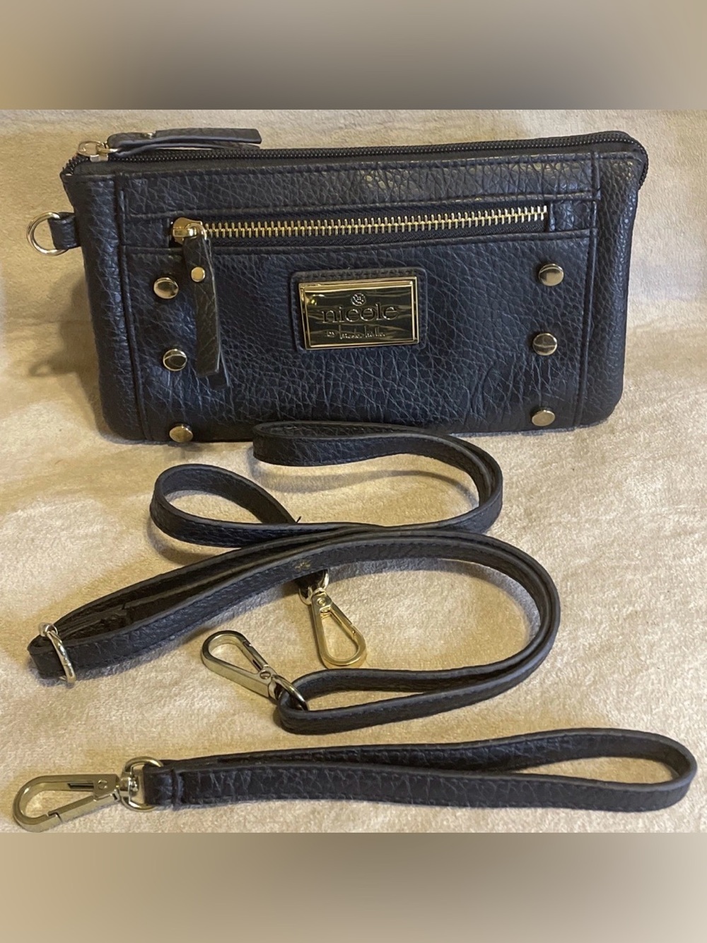 Nicole by Nicole Miller Black Pebbled Crossbody Wristlet Wallet Gold Hardware